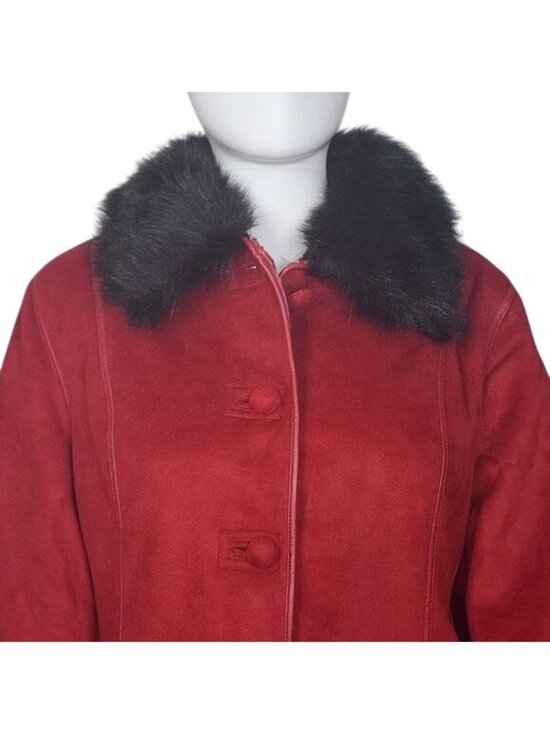 Anne Klein Jackets & Blazers - Anne Klein Red Suede Coat With Faux Fur Collar Size Small NWT